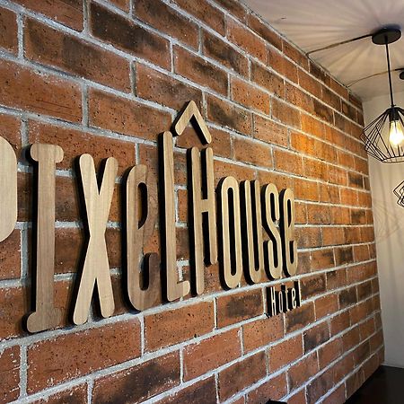 Ayenda 1224 Pixel House (Adults Only) Hotel Medellin Ngoại thất bức ảnh