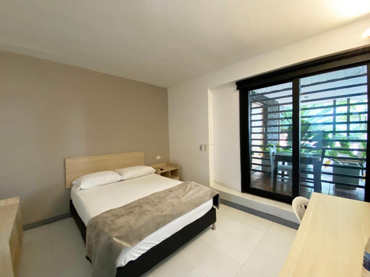 Ayenda 1224 Pixel House (Adults Only) Hotel Medellin Ngoại thất bức ảnh