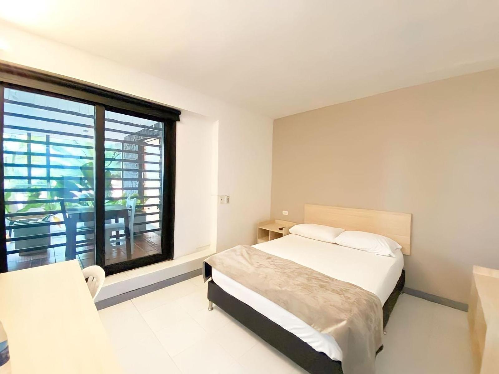 Ayenda 1224 Pixel House (Adults Only) Hotel Medellin Ngoại thất bức ảnh